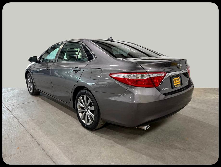 Toyota Camry XLE 2017