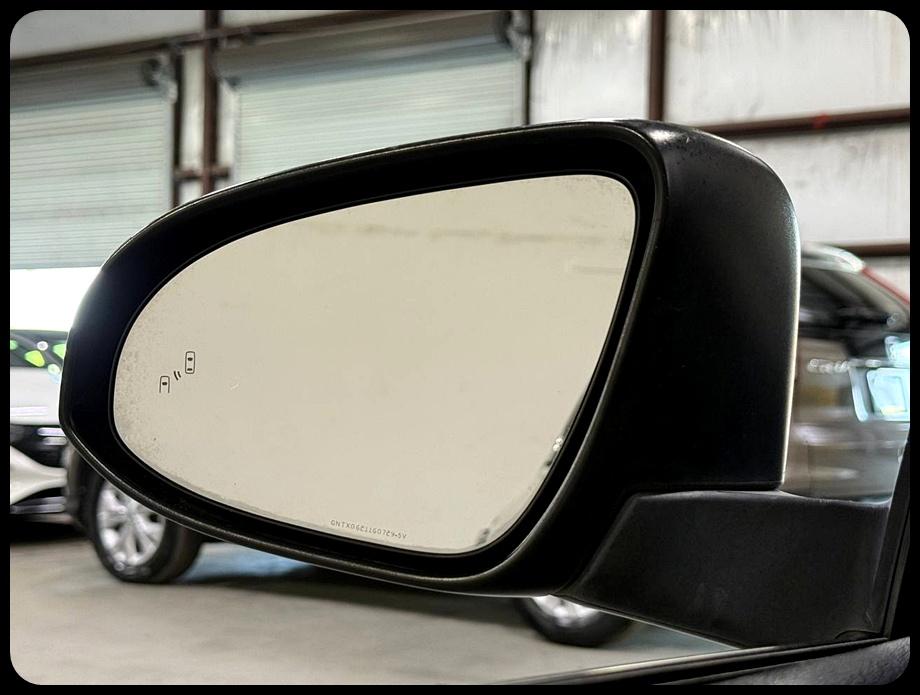 Toyota Camry XLE 2017