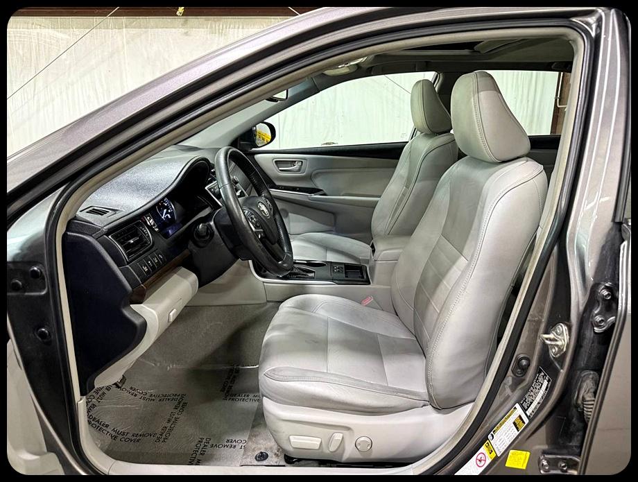 Toyota Camry XLE 2017