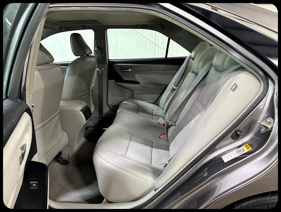 Toyota Camry XLE 2017