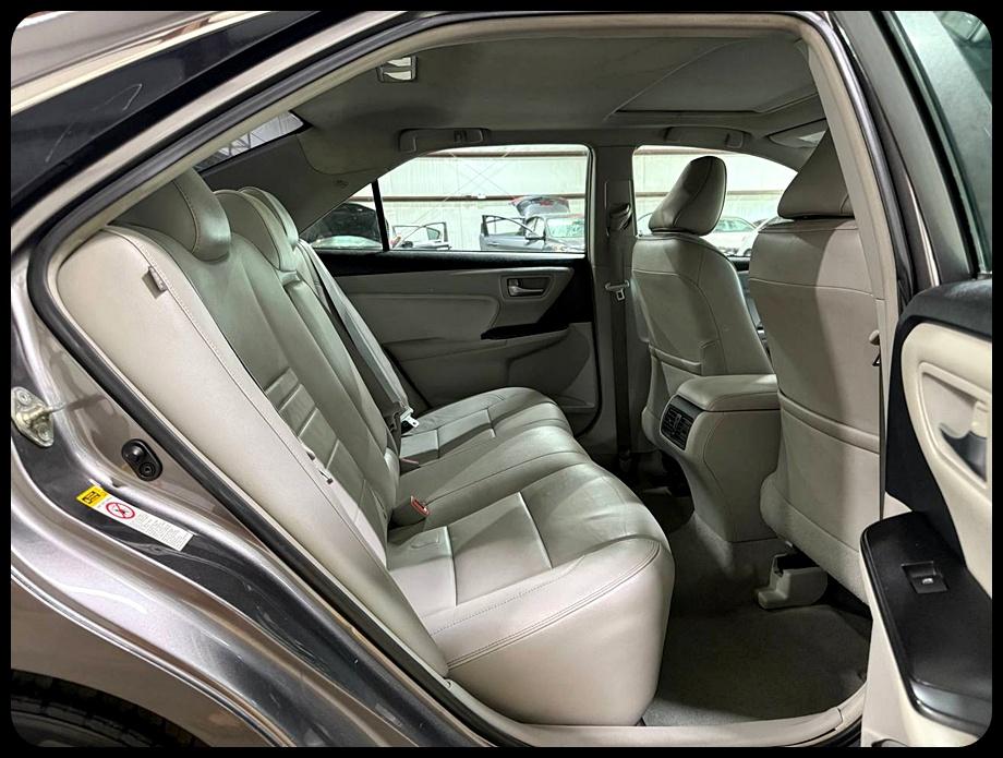 Toyota Camry XLE 2017