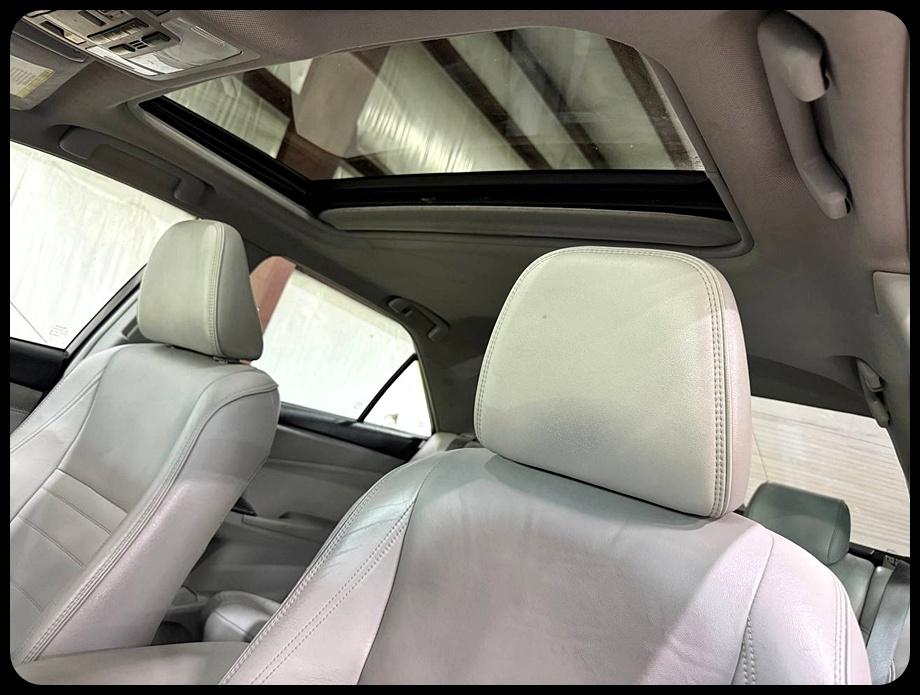 Toyota Camry XLE 2017