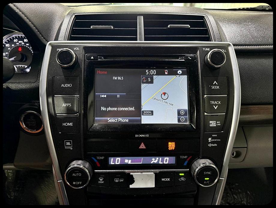 Toyota Camry XLE 2017