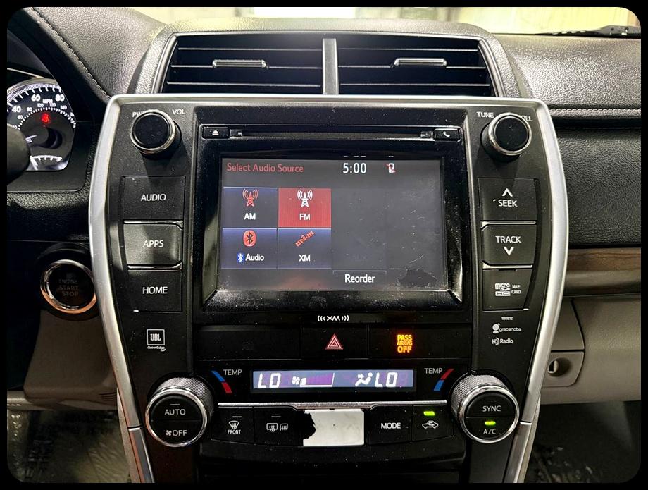 Toyota Camry XLE 2017