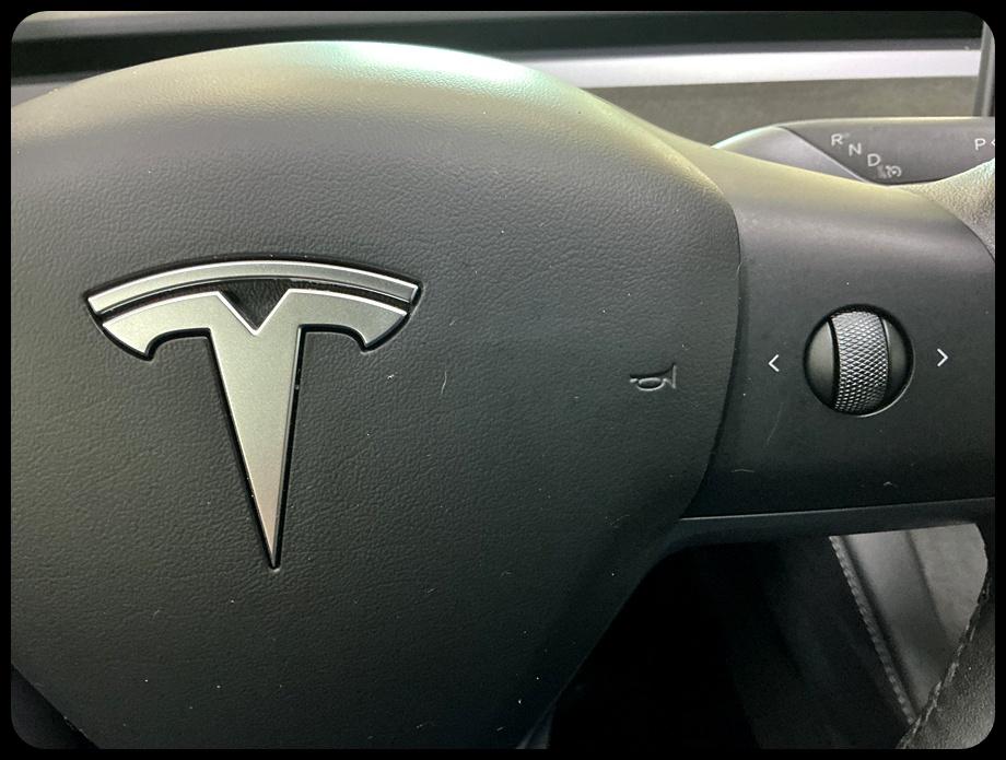 Tesla Model Y Performance 2023