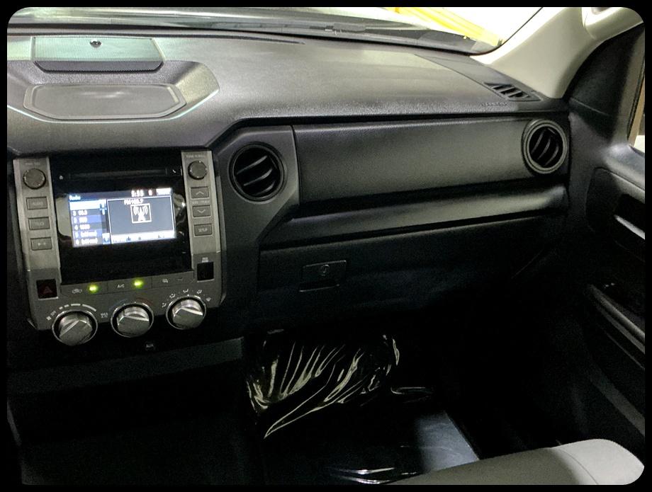 Toyota Tundra SR5 4.6L V8 Double Cab 2WD 2018