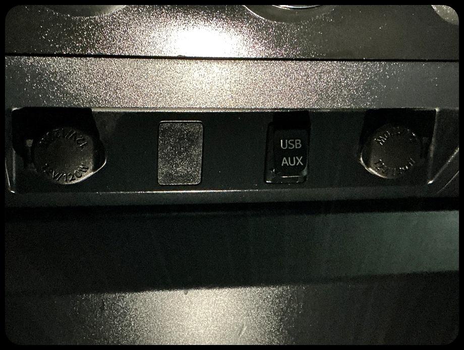 Toyota Tundra SR5 4.6L V8 Double Cab 2WD 2018