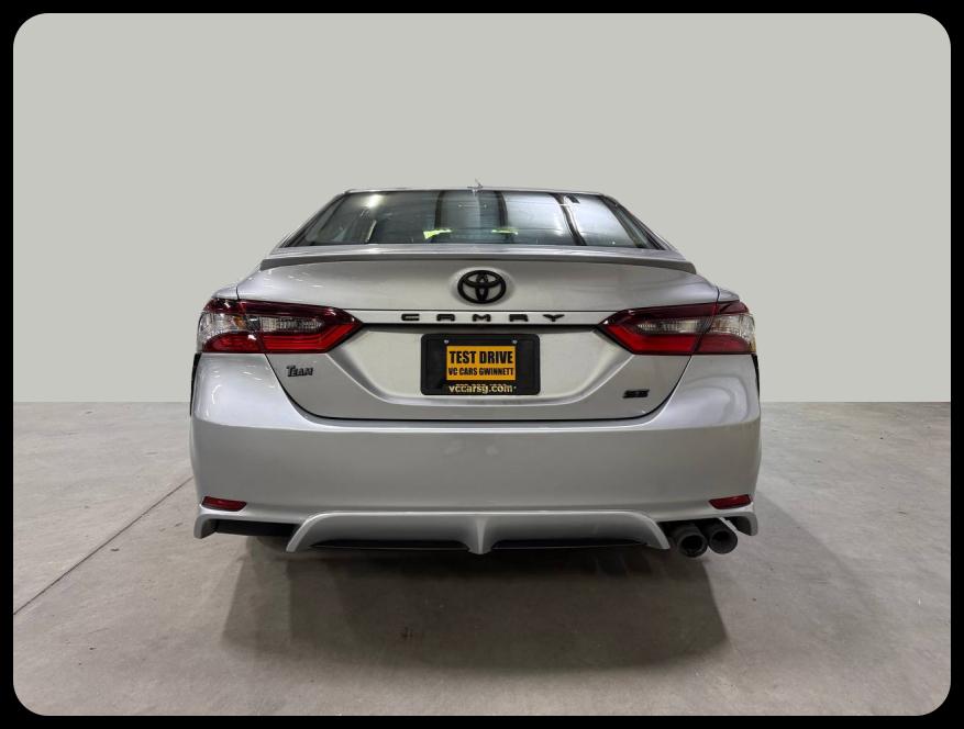 Toyota Camry SE 2024