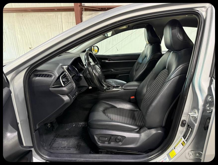 Toyota Camry SE 2024