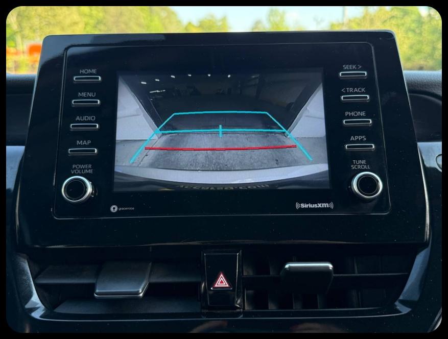 Toyota Camry SE 2024