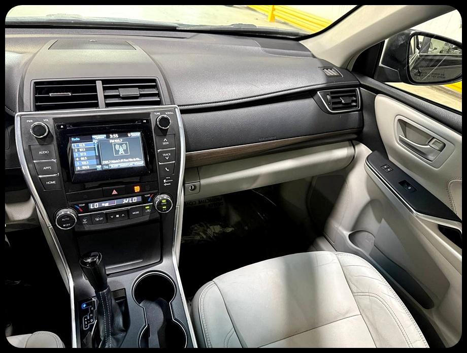 Toyota Camry XLE 2015