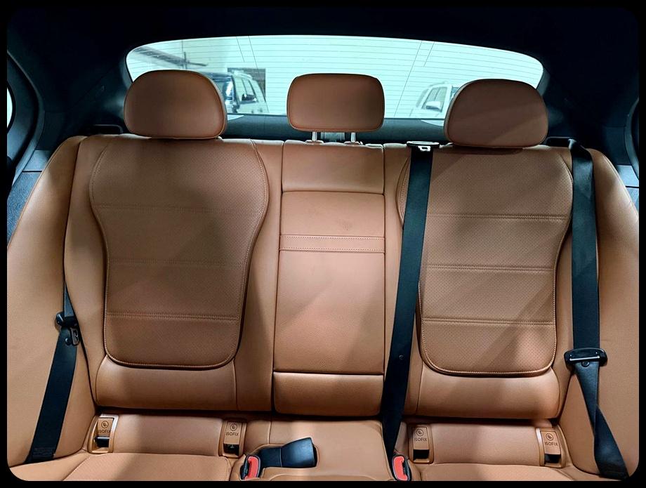 Mercedes-Benz C-Class C300 Sedan 2024