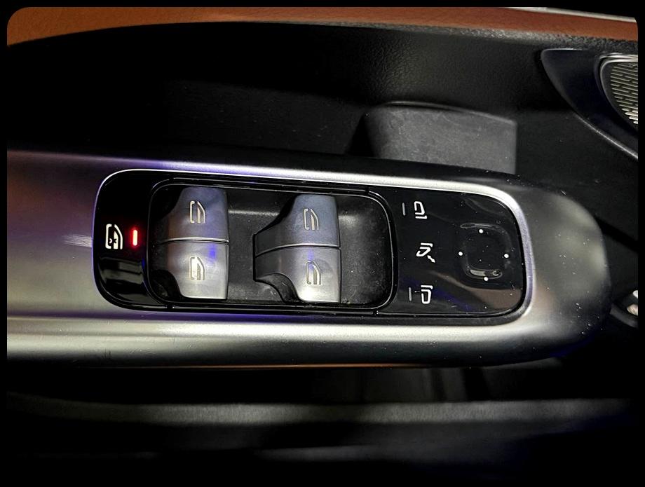 Mercedes-Benz C-Class C300 Sedan 2024