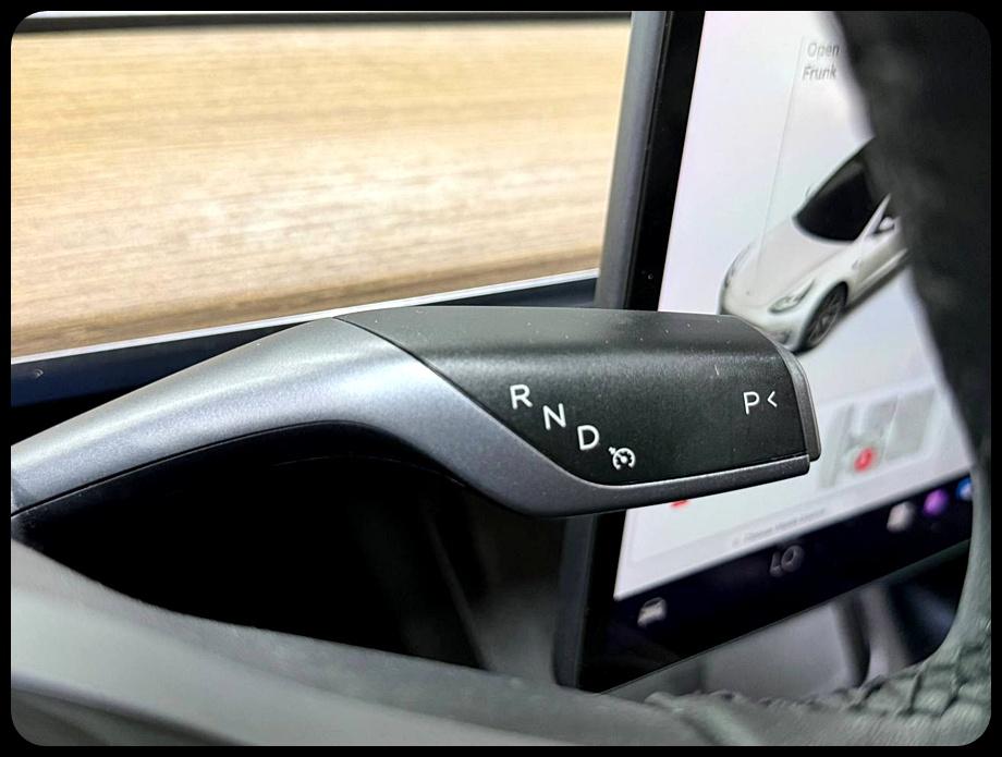 Tesla Model 3 Standard Range Plus 2021