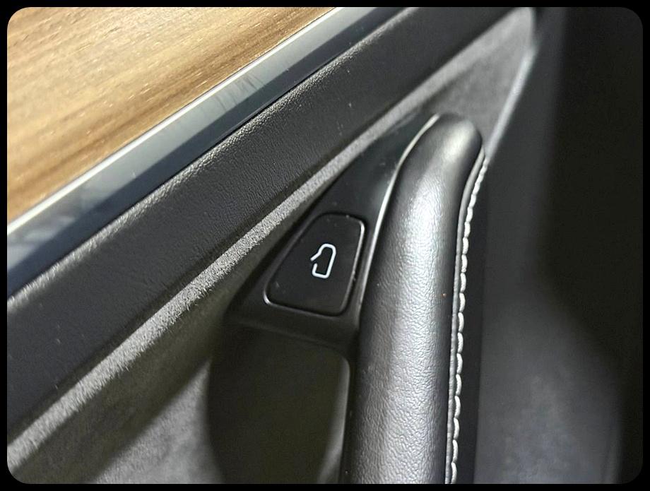 Tesla Model 3 Standard Range Plus 2021