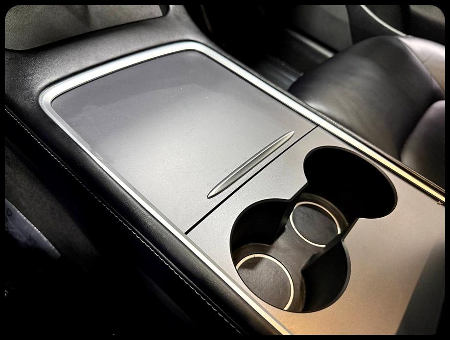 Tesla Model 3 Standard Range Plus 2021