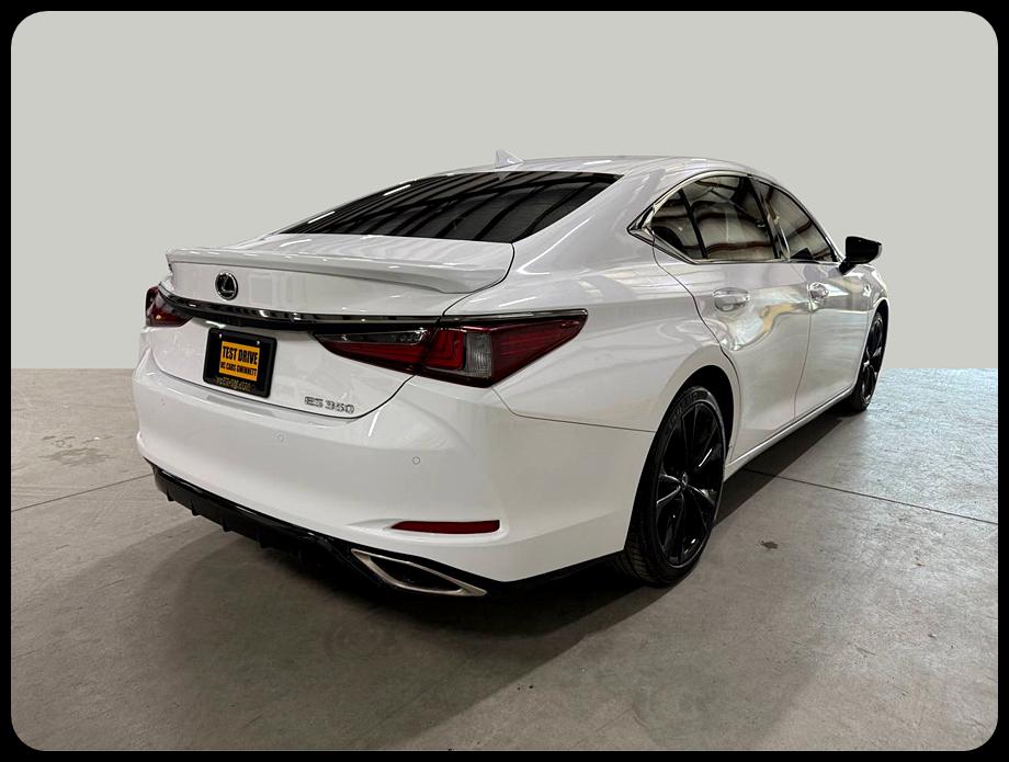 Lexus ES 350 F SPORT 2023