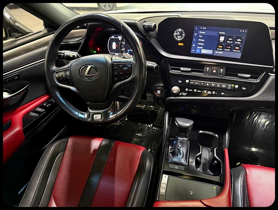 Lexus ES 350 F SPORT 2023