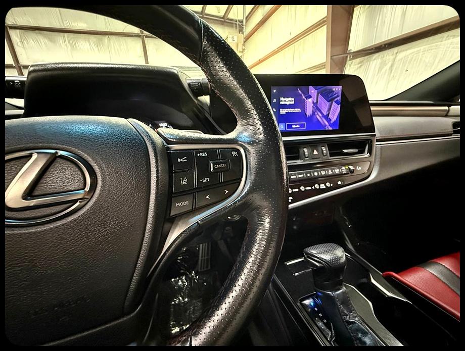 Lexus ES 350 F SPORT 2023