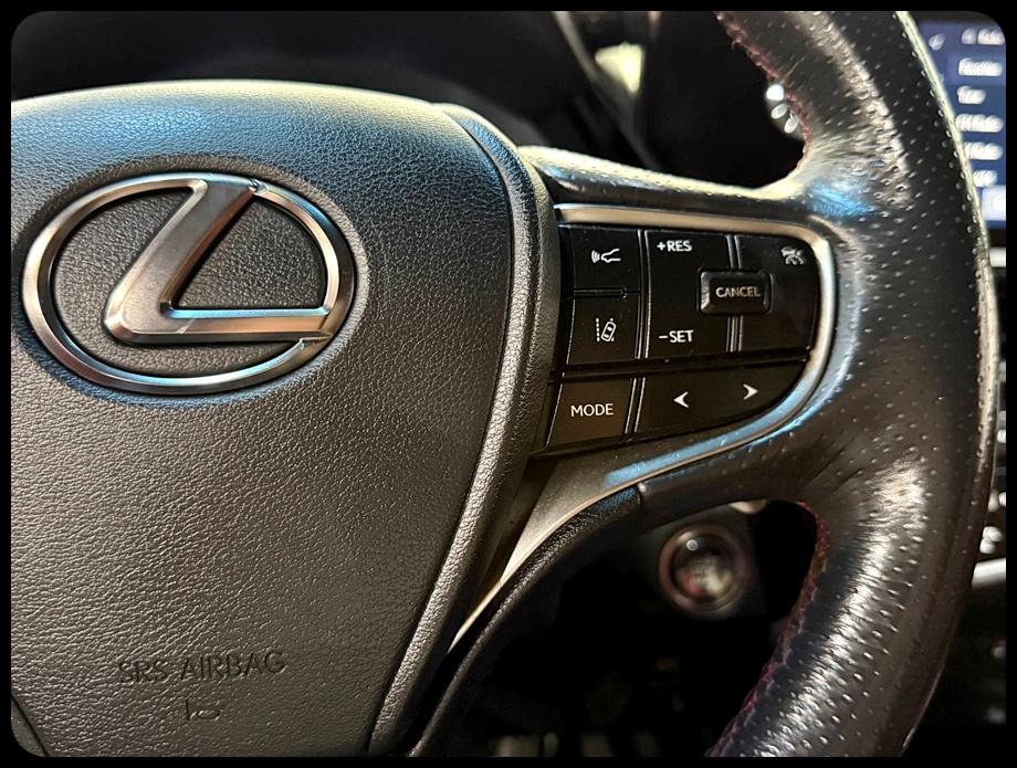 Lexus ES 350 F SPORT 2023