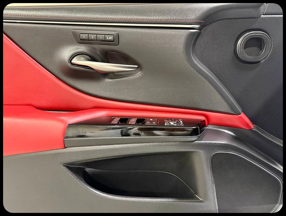 Lexus ES 350 F SPORT 2023