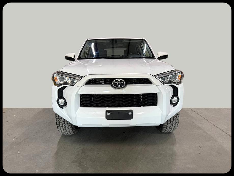 Toyota 4Runner SR5 2018