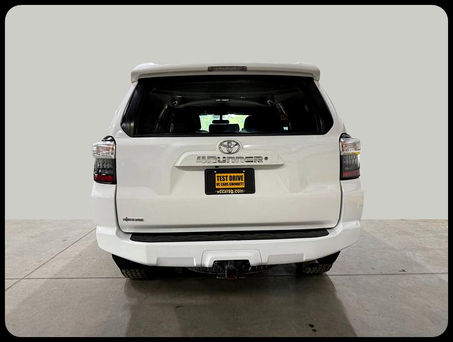 Toyota 4Runner SR5 2018