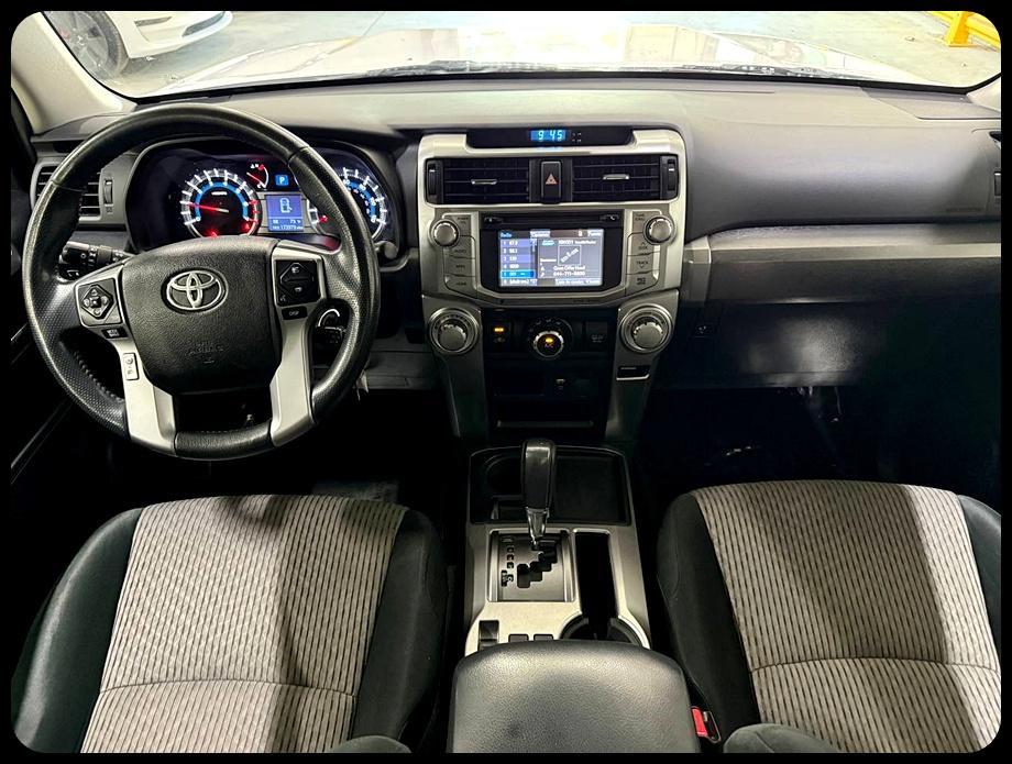 Toyota 4Runner SR5 2018