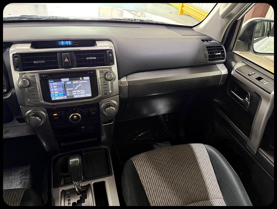 Toyota 4Runner SR5 2018