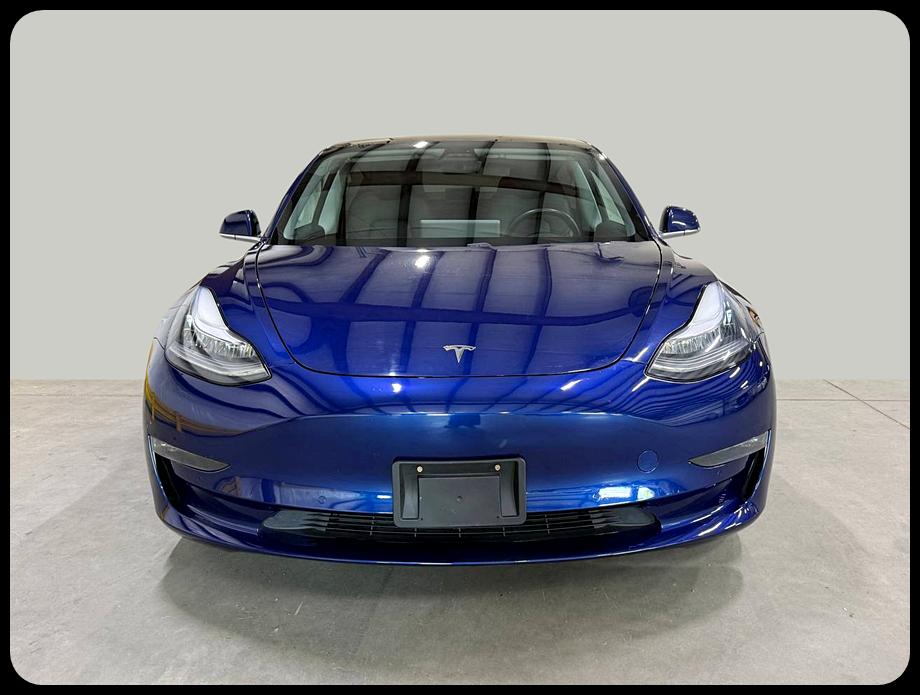 Tesla Model 3 Base 2018