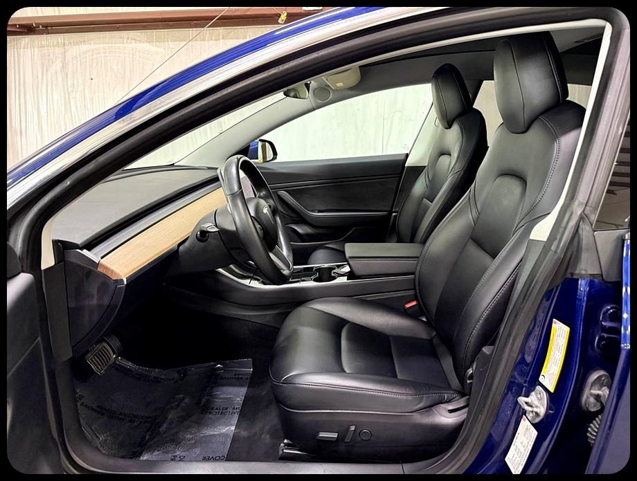 Tesla Model 3 Base 2018