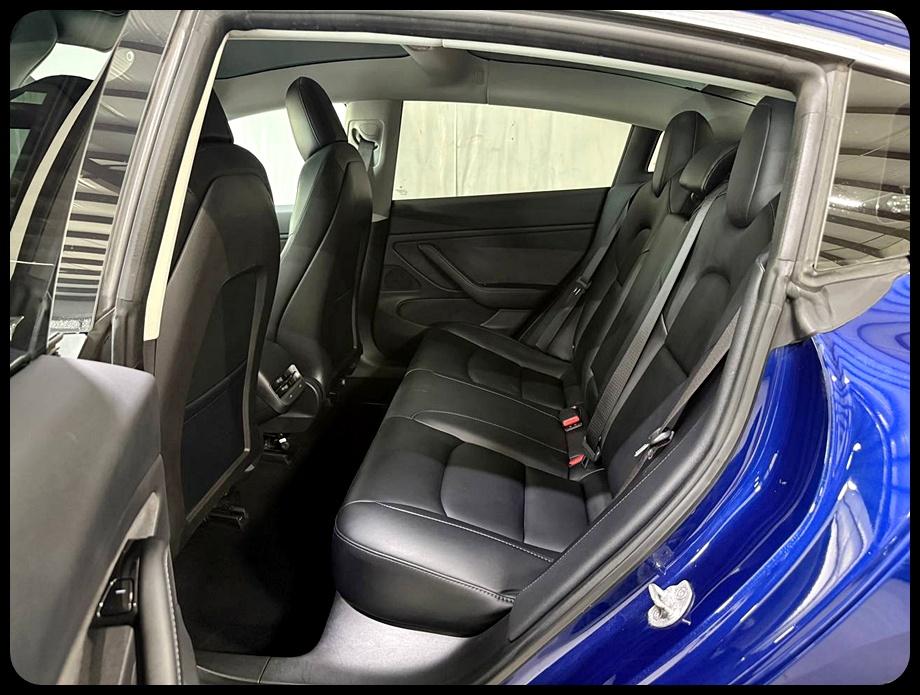 Tesla Model 3 Base 2018