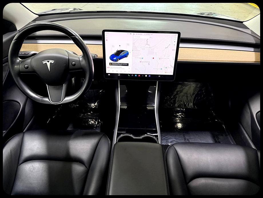 Tesla Model 3 Base 2018