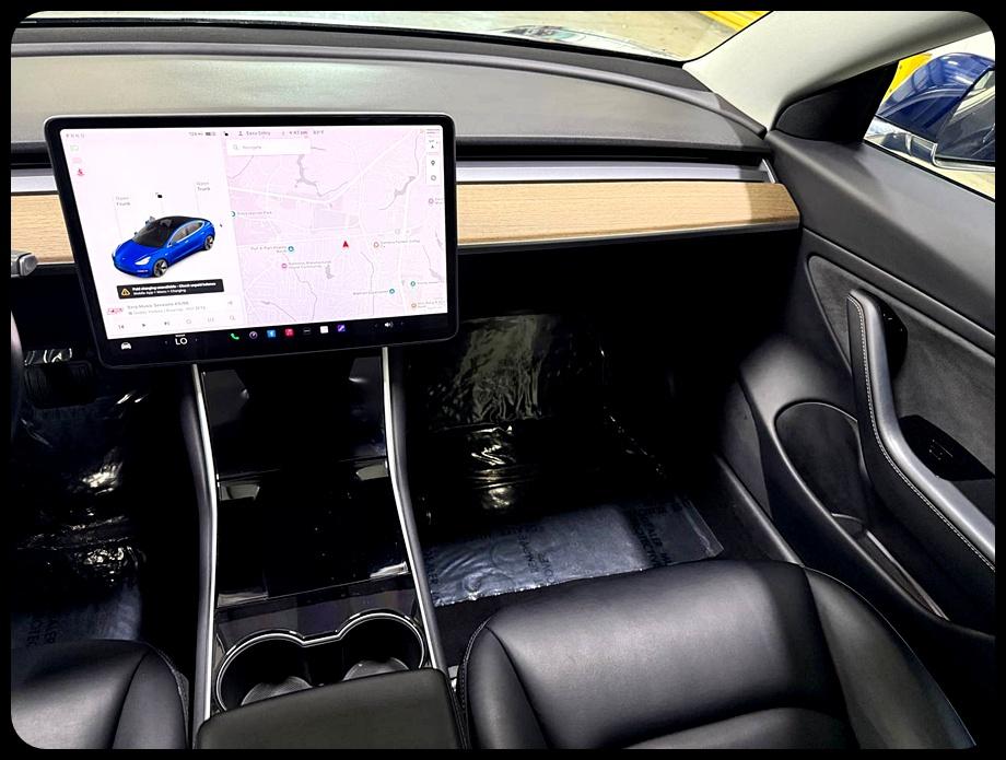 Tesla Model 3 Base 2018