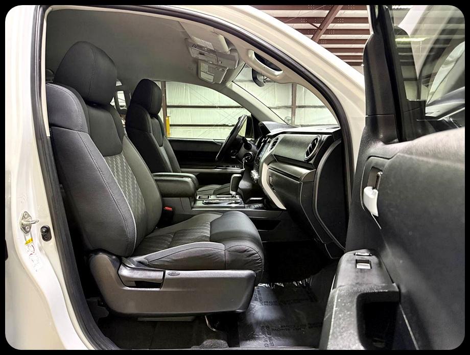 Toyota Tundra SR5 5.7L V8 CrewMax 4WD 2020