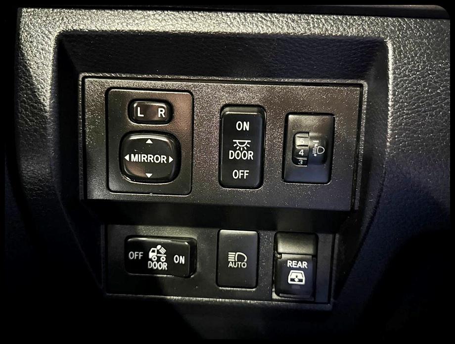 Toyota Tundra SR5 5.7L V8 CrewMax 4WD 2020