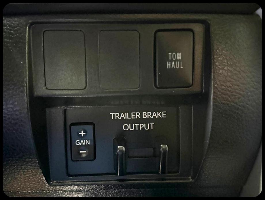 Toyota Tundra SR5 5.7L V8 CrewMax 4WD 2020