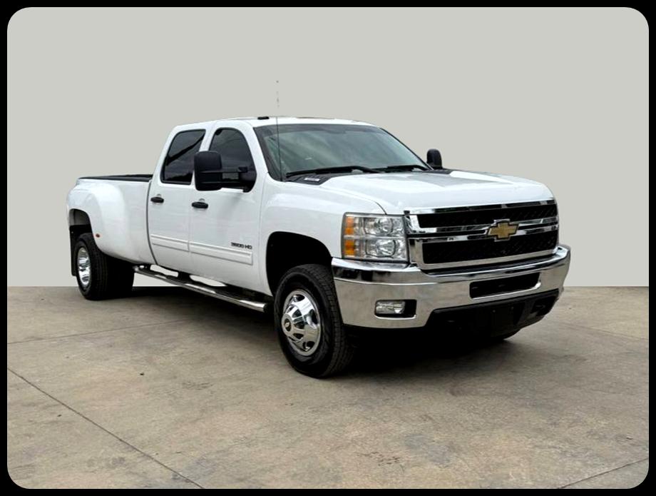 Chevrolet Silverado 3500HD LT Crew Cab 2WD 2011