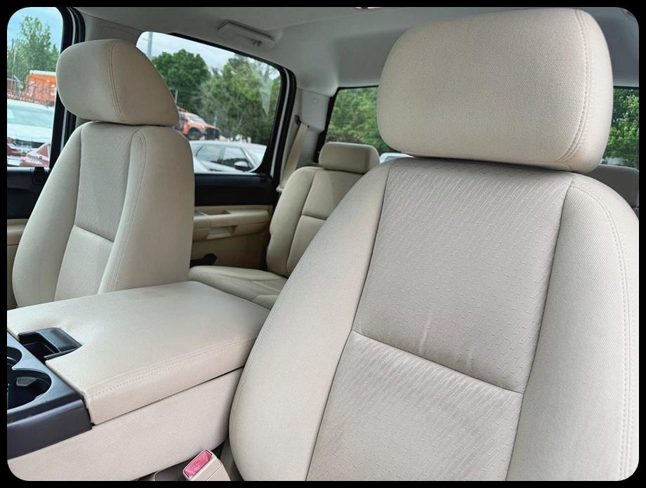 Chevrolet Silverado 3500HD LT Crew Cab 2WD 2011