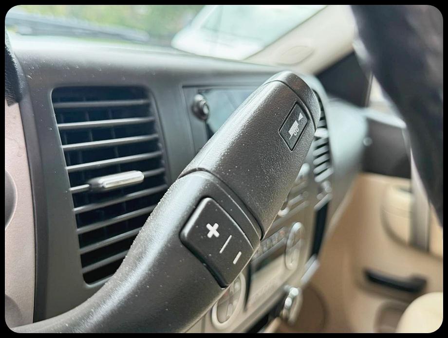 Chevrolet Silverado 3500HD LT Crew Cab 2WD 2011