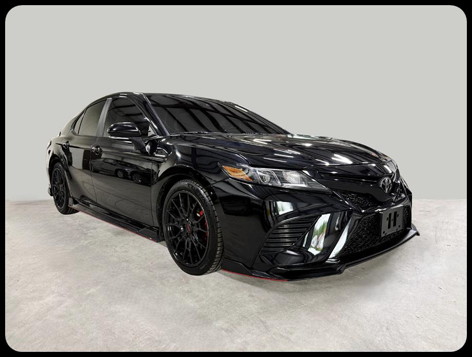 Toyota Camry  2021