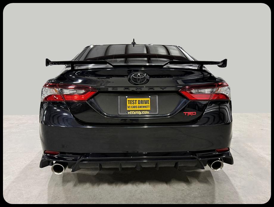 Toyota Camry  2021