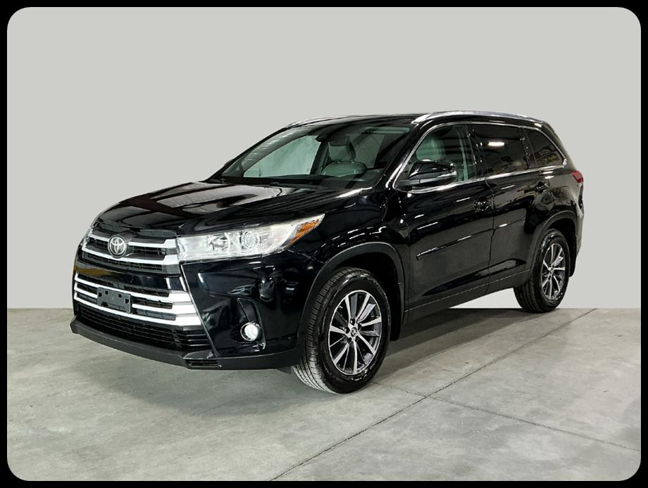 Toyota Highlander XLE AWD V6 2019