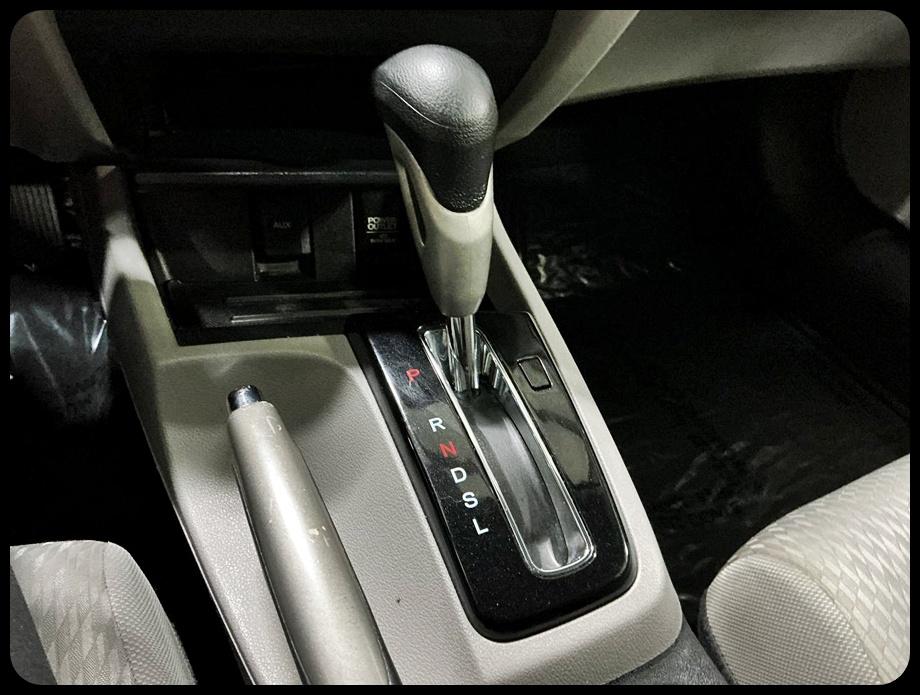 Honda Civic LX Sedan CVT 2015