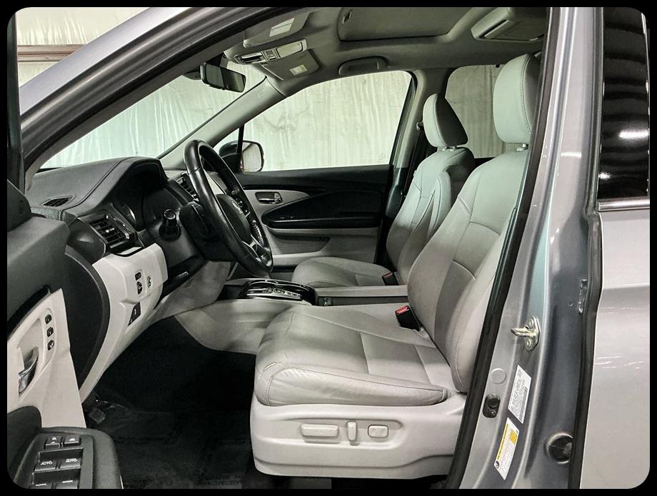 Honda Pilot Touring 2WD 2021