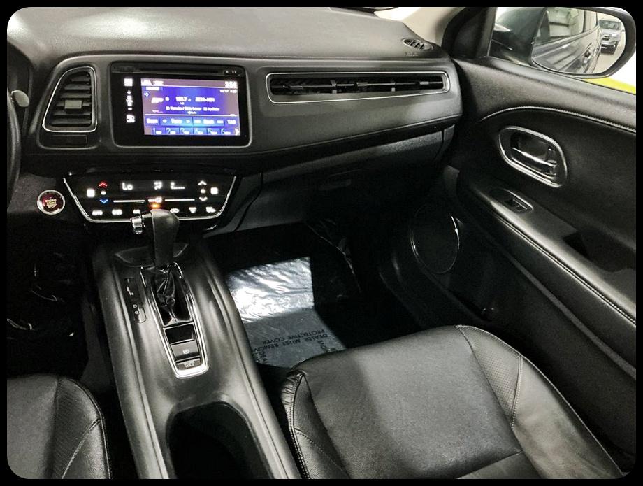 Honda HR-V EX-L w/Navigation CVT 2017