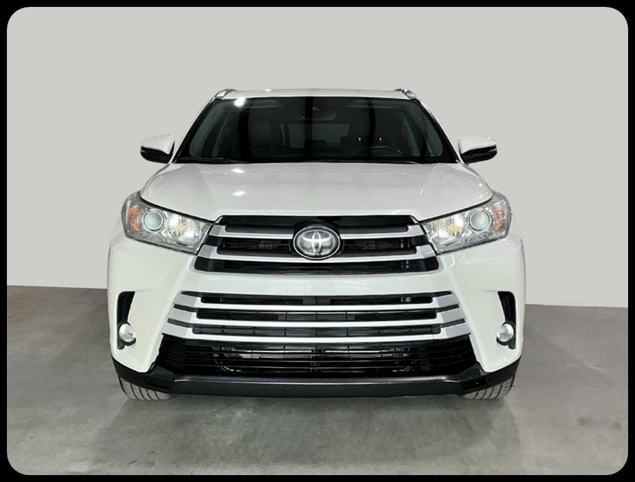 Toyota Highlander SE FWD V6 2019