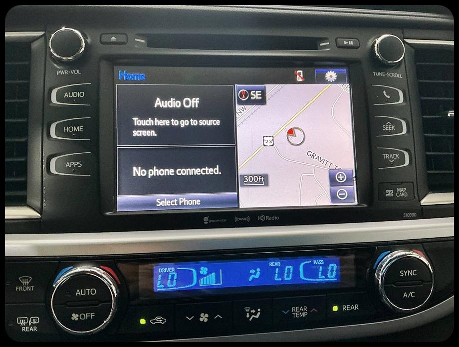 Toyota Highlander SE FWD V6 2019