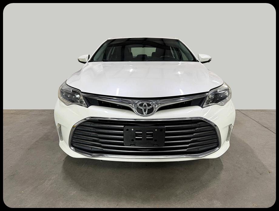 Toyota Avalon XLE 2016