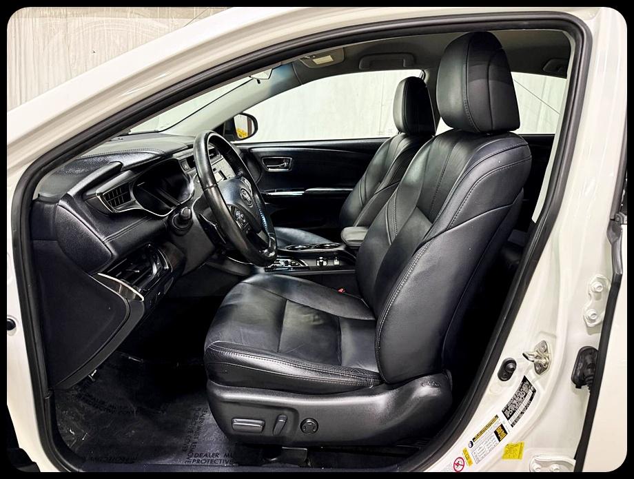 Toyota Avalon XLE 2016